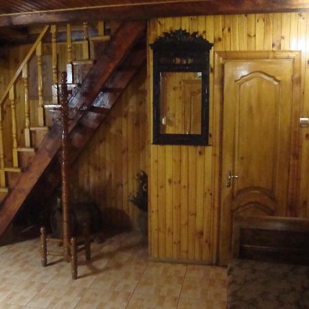 Апартаменты Domik S Saunoy Na Ogiyenko Каменец-Подольский Экстерьер фото